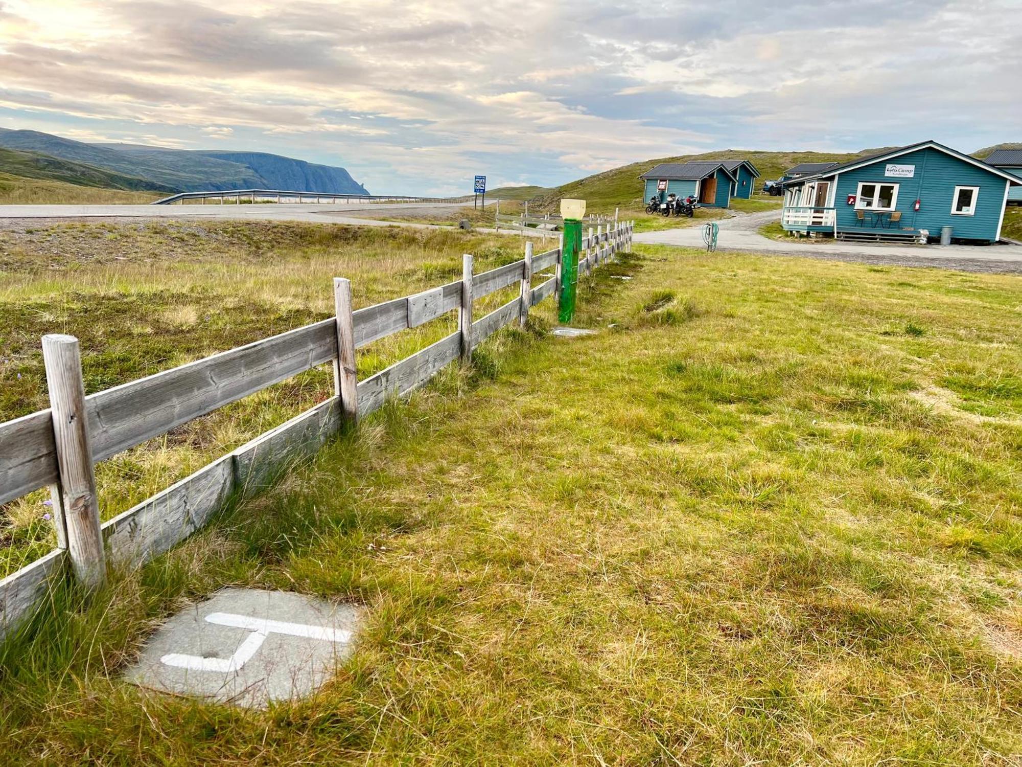Hytte Camp Nordkapp - Blue Skarsvåg Exteriér fotografie